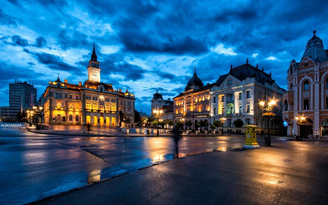 ! Promo! Central Evergreen Studio - Free Public Parking-Fast Wi-Fi Novi Sad Exterior foto
